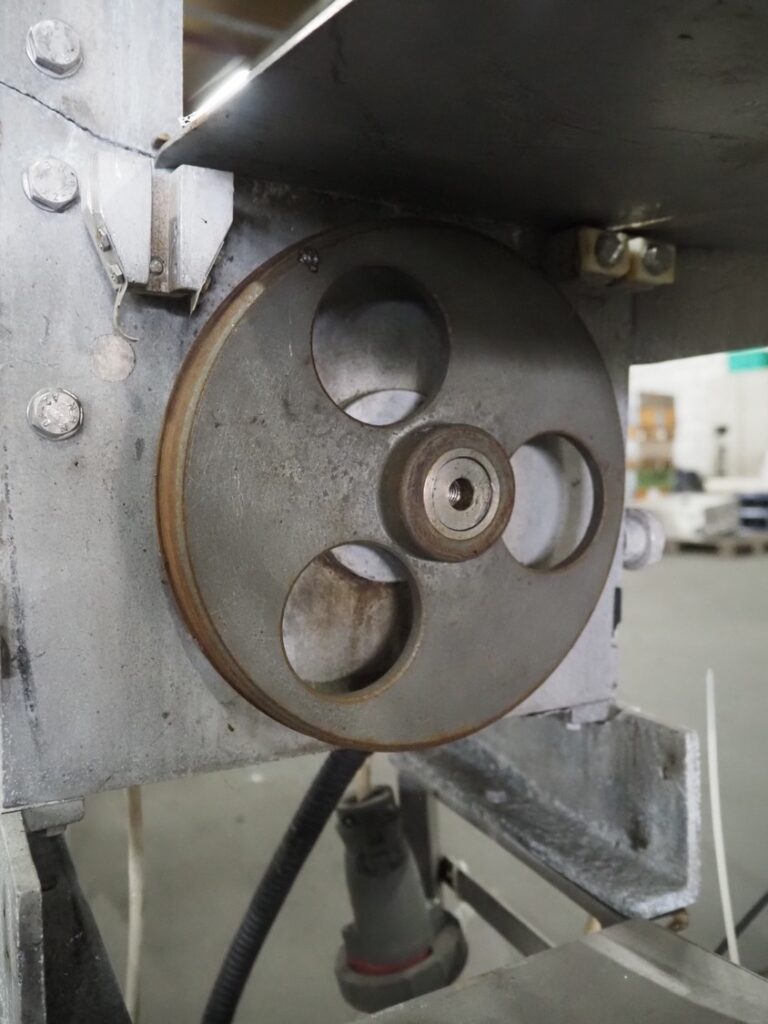 AEW Blade Cutter