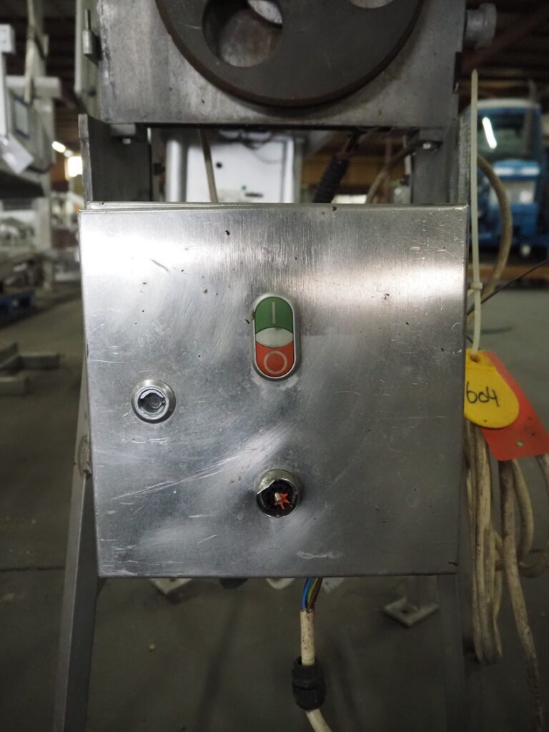 AEW Blade Cutter