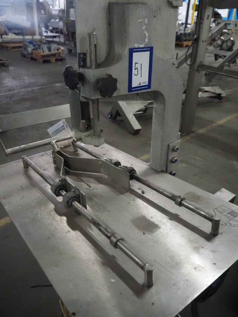 AEW Blade Cutter