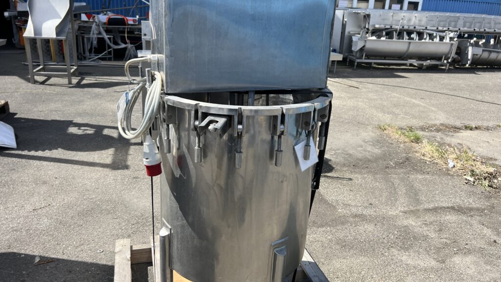 Glaxo® Mixer