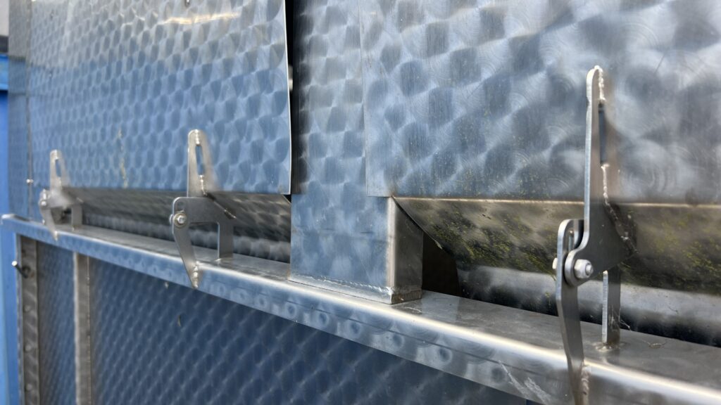 LINCO Poultry Scalding Machine for large birds and turkeys