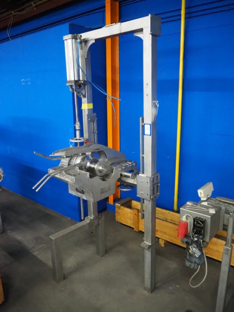 Meyn Saddle Separator/Spine Cutter