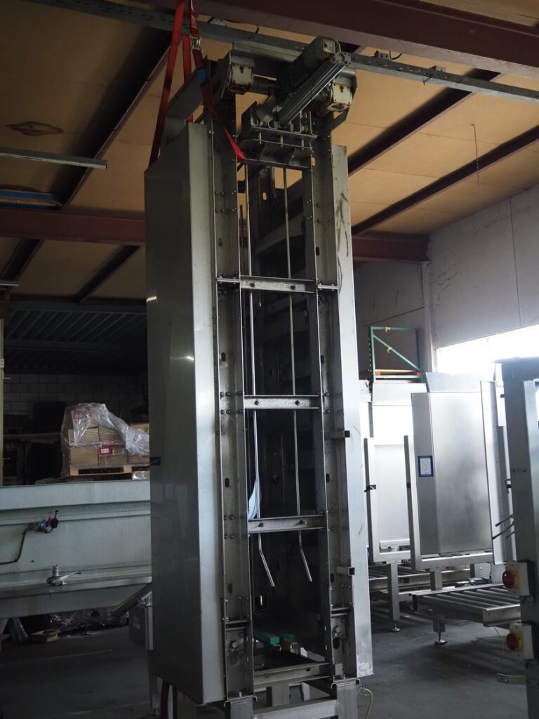 Crate stacker