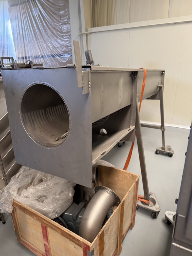 Reko Feather Press