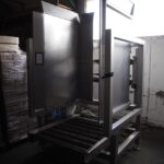 pallet stacking and de-stacking machine