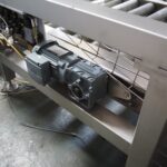 pallet stacking and de-stacking machine