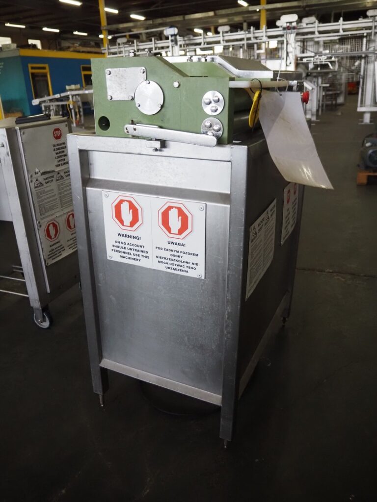 Derinding machine