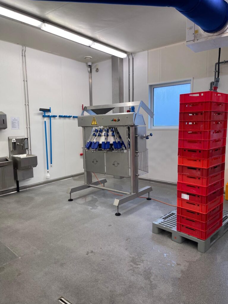 Dutch Poultry Tech Drum and Thigh deboner
