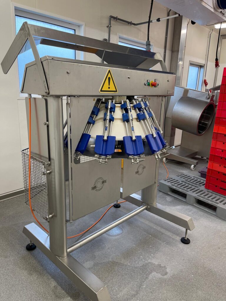 Dutch Poultry Tech Drum and Thigh deboner