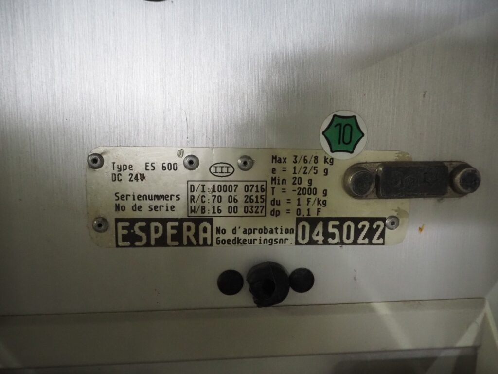 Espera weighing and labelling machine