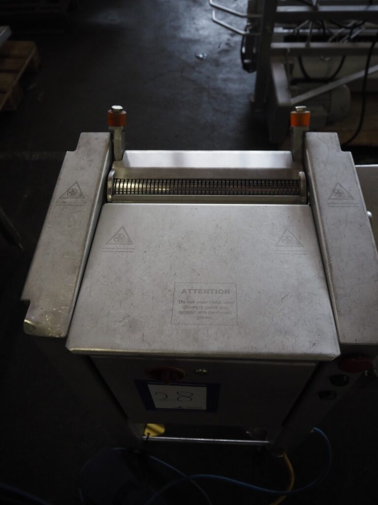 Grasselli derinding machine