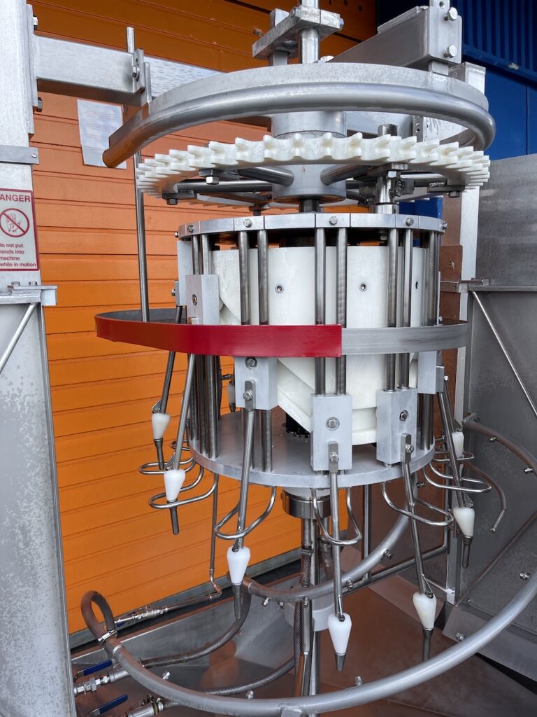 Linco Bird Washer 8" for Evisceration lines