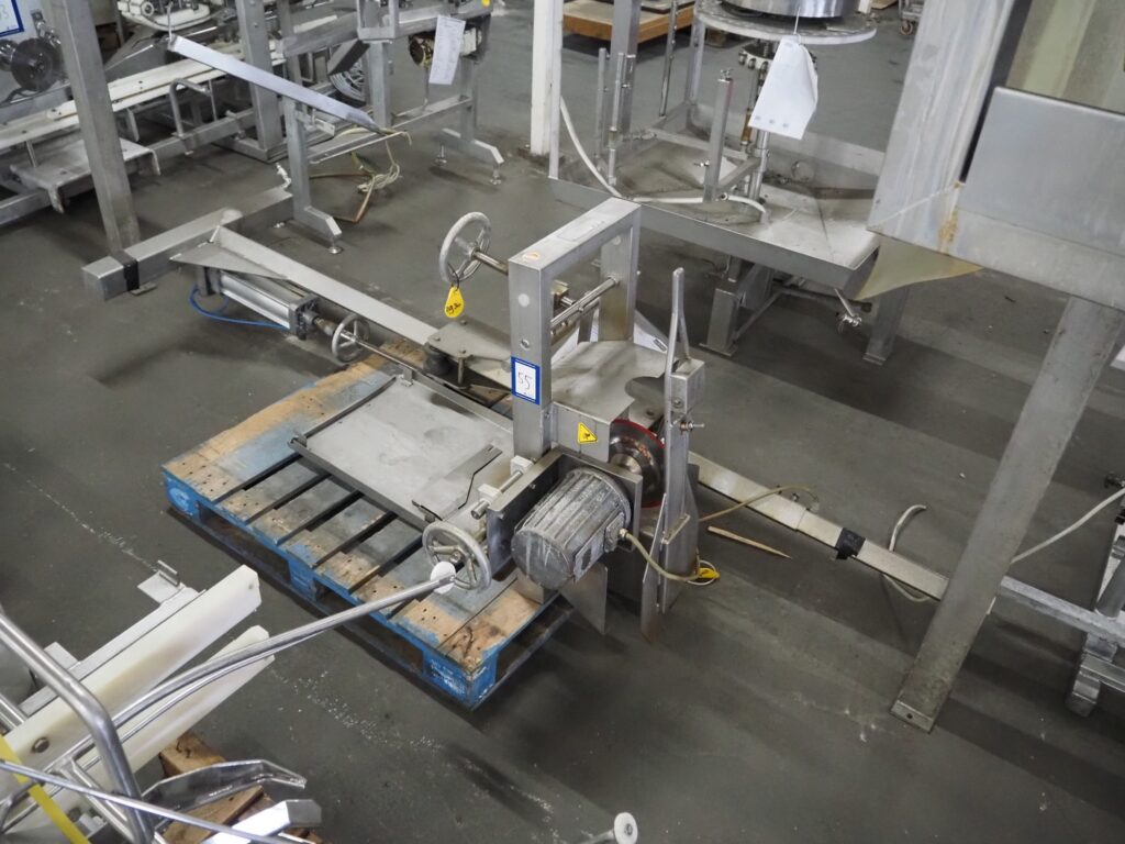Meyn Double blade saddle cutter