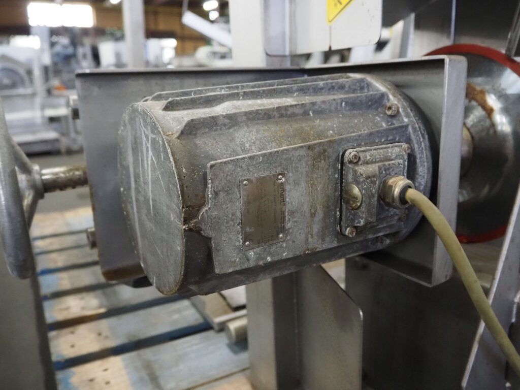 Meyn Double blade saddle cutter