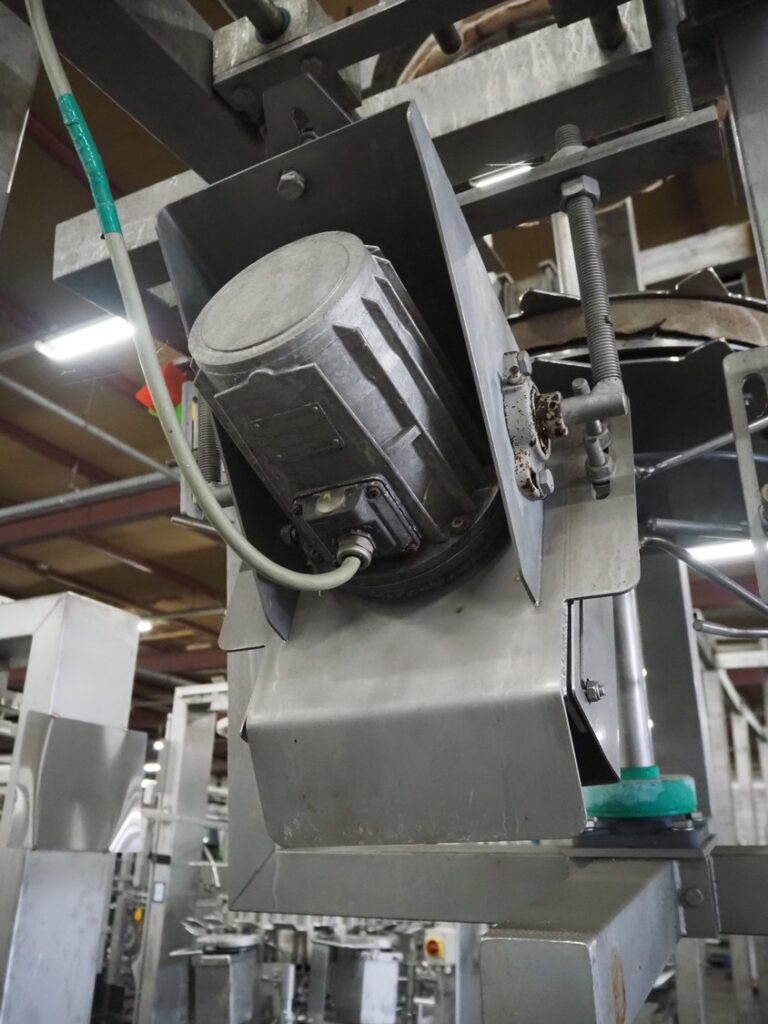 Meyn tail cutter