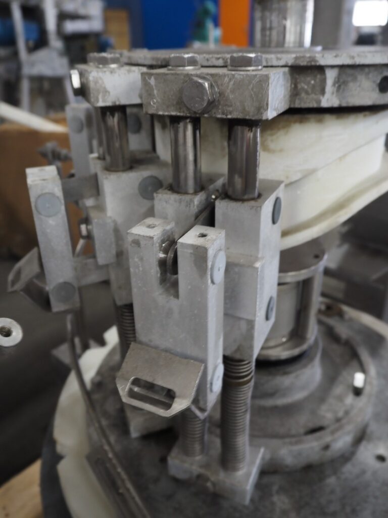Meyn weighing machine, base