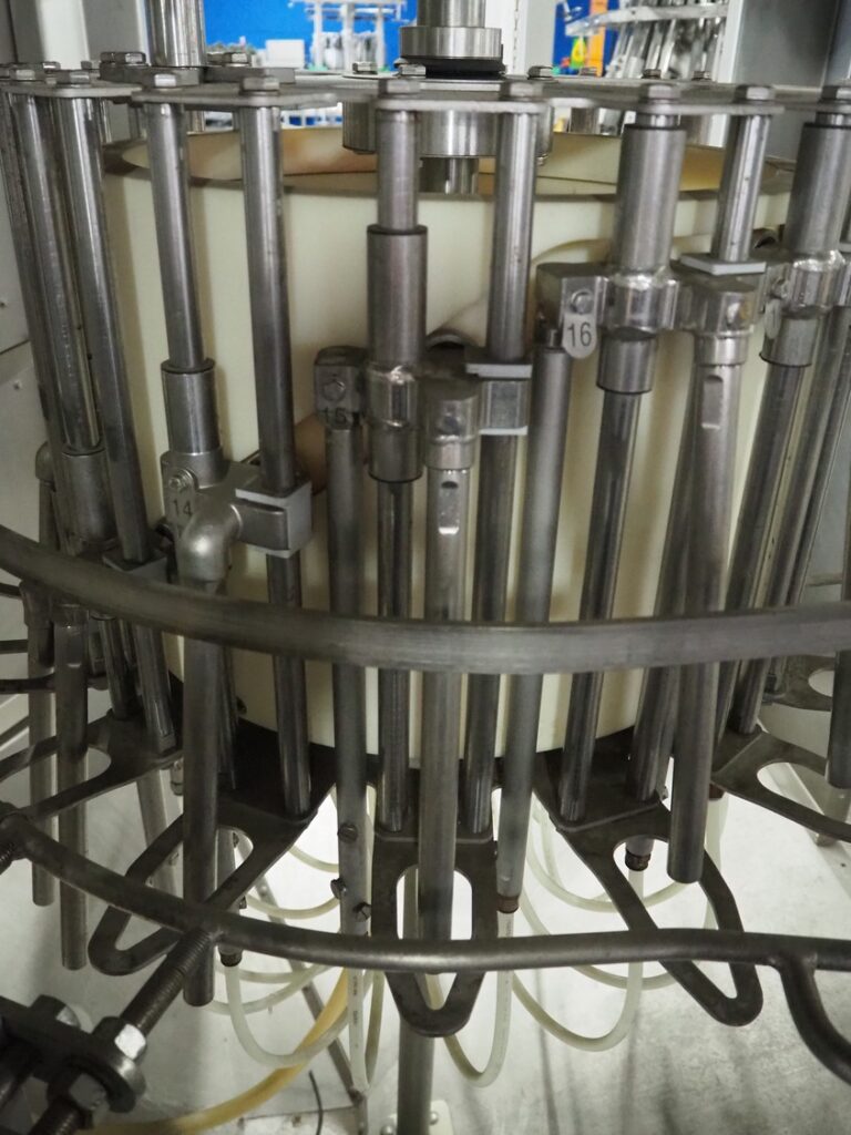 Stork inside/outside bird washer