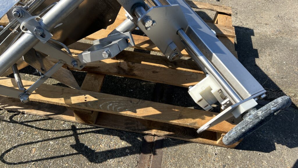 Stork whole wing cutter module