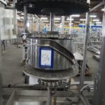 Systemate inside/outside bird washer