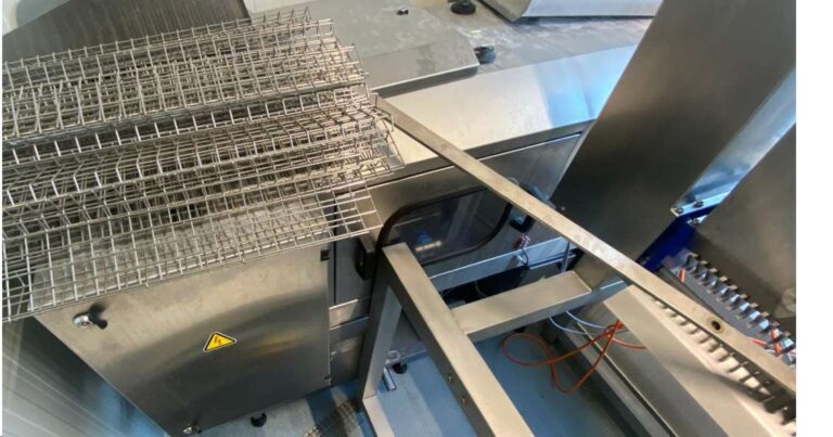 Crate washing machine