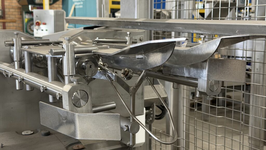 Stork wing cutting module second joint MX