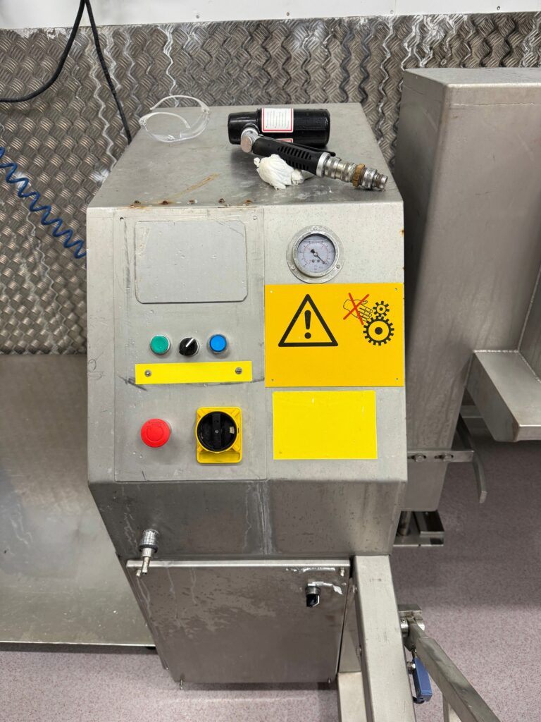 Tumbler mixer for Poultry